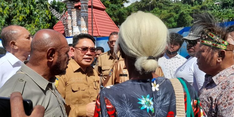 Pemerintah Papua Mediasi Penyelesaian Palang Kantor Gubernur