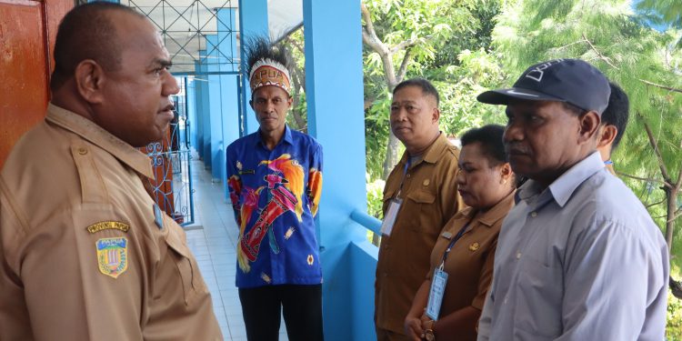 Kemenag Jayapura Pantau Pelaksanaan US di Sejumlah Sekolah
