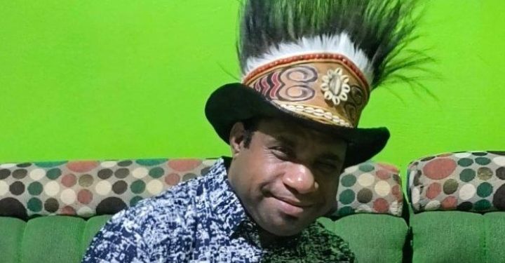 Ketua LMA Papua Barat Minta Jaga Kedamaian Jelang Nataru