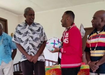 Steve Mara ke Vanuatu, Dukung Kesebelasan Erakor FC