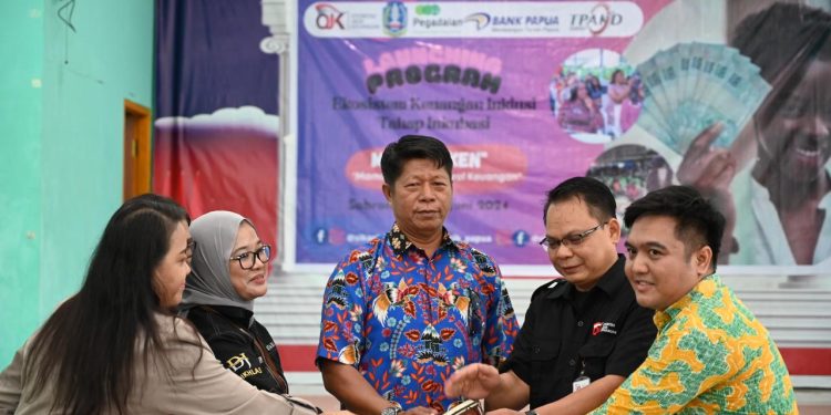 OJK Launching Program EKI Tahap Inkubasi di Kampung Sabron Sari Jayapura