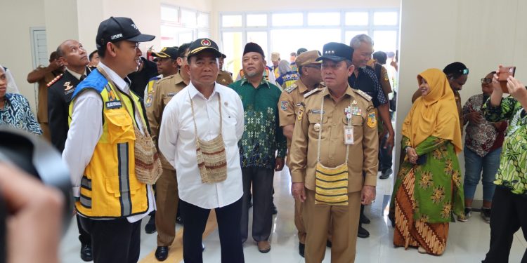 Ini Harapan Menko PMK Usai Meresmikan Rusunawa UM Papua