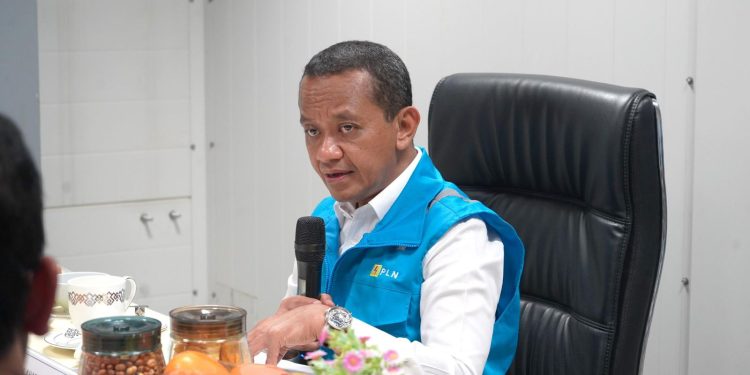 Menteri ESDM Pastikan Listrik PLN di Indonesia Timur Andal Hadapi Nataru