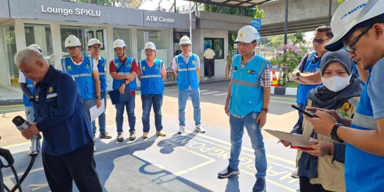 Pastikan Pelayanan Arus Balik, PLN Bersama Kementerian ESDM Cek Kesiapan SPKLU
