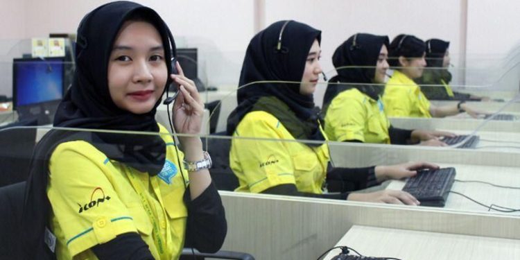 PLN Grup Melalui Layanan Contact Center Borong 66 Medali