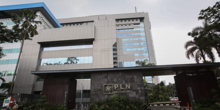 PLN Raih Predikat Badan Publik Informatif dari KIP RI