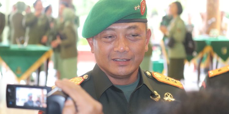 Pangdam Cenderawasih  Tegaskan TNI Tak Pernah Gunakan Masyarakat Sipil sebagai Mata – mata