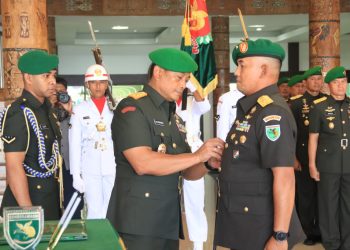 Pimpin Penyerahan Jabatan Kasdam, Pangdam Cenderawasih Harap Lahir Prajurit Terbaik dari Papua