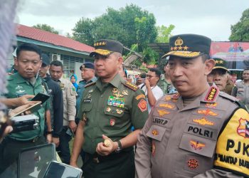 Kunker ke Papua, Panglima TNI dan Kapolri Tekankan Pendekatan Persuasif