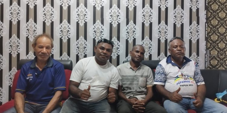 Sejumlah Ondofolo di Kabupaten Jayapura Dukung Jhon Manangsang Wally Maju Calon Bupati