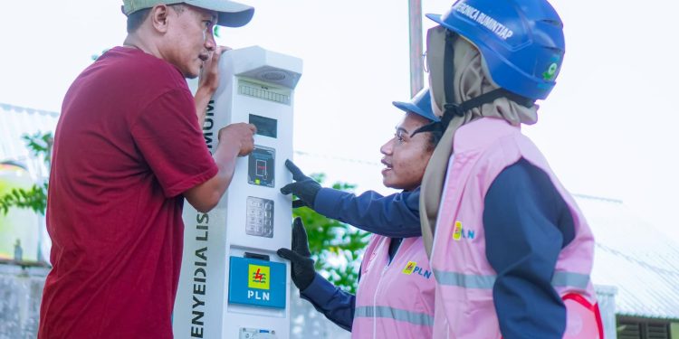 Seluruh Desa di NTB Berlistrik 24 Jam, Warga  : Terimakasih PLN