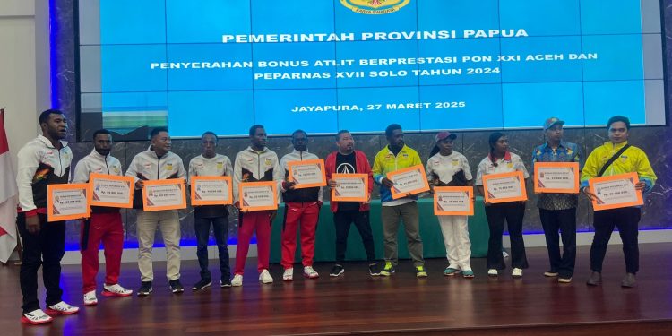 Atlet Papua Berprestasi di PON Aceh – Sumut dan Peparnas Terima Bonus