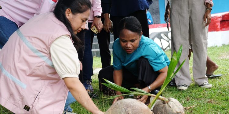 Srikandi PLN Komitmen Dukung Pemberdayaan Perempuan Melalui Kegiatan Sosial