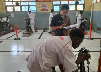 Laksanakan UKK di SMK Negeri 1 Sentani, Astra Motor Papua Ukur Kemampuan Siswa