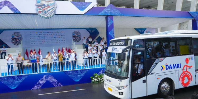 Kementerian BUMN Lepas Puluhan Ribu Peserta Mudik ke 200 Kota Tujuan