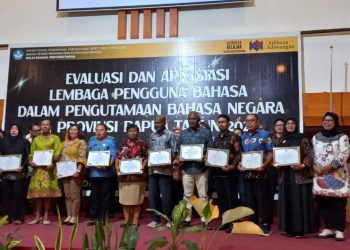 Balai Bahasa Apresiasi 45 Lembaga di Papua