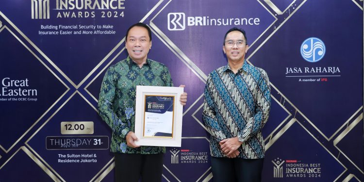 Jasa Raharja Sukses Jaga Keseimbangan Keuangan dan Pelayanan, Terima Penghargaan