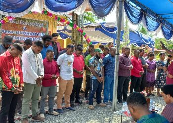 Caleg DPR Papua Pegunungan Hengki Bayage Kukuhkan Tim Pemenangan Distrik