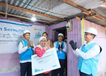 Donasi Pegawai PLN Berhasil Nyalakan Mimpi Lebih dari 2.000 Rumah Keluarga Kurang Mampu