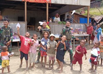 Kebahagiaan dan Keceriaan Menyelimuti Warga Kiwirok