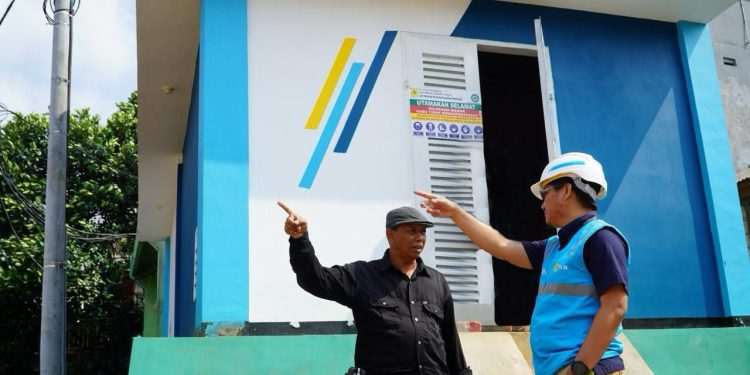 PLN Olah 3,3 Ton FABA dari PLTU Lontar Menjadi Bahan Konstruksi Gardu Distribusi