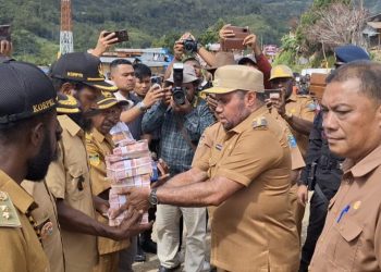 Pemkab Tolikara Salurkan Dana Desa Tahap Pertama Sebesar Rp217 Miliar