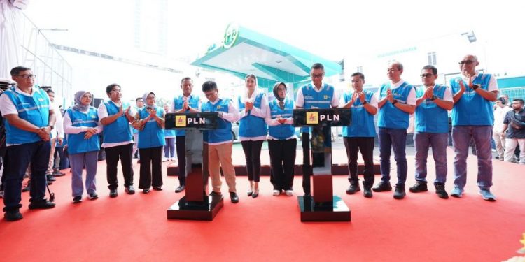 Berbagai Pihak Apresiasi Langkah PLN, Bangun HRS Pertama di Indonesia