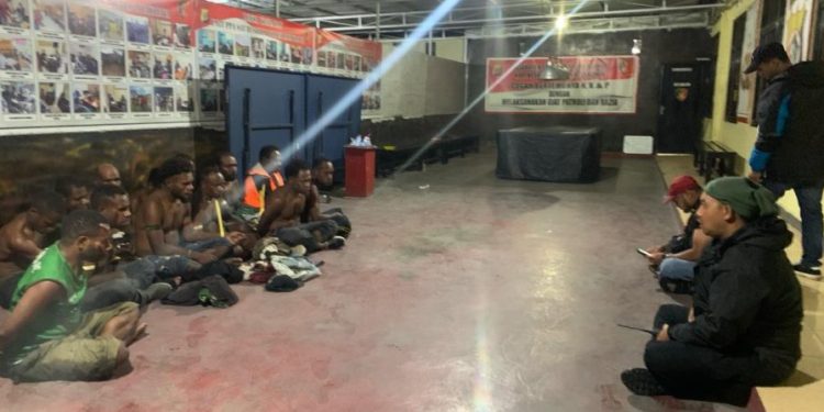 Kronologi Ratusan Simpatisan 1 Caleg Serang Aparat Keamanan di Jayawijaya