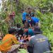 Personel TNI Selamatkan Ibu dan Bayi dalam Persalinan Darurat di Tengah Belantara Papua