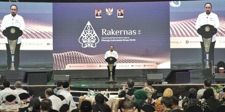Menag Minta Jajarannya Libatkan Masyarakat Luas dalam Program Keagamaan