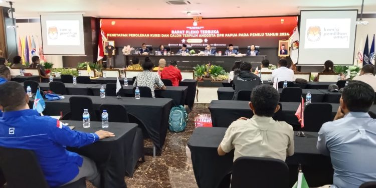 KPU Tetapkan 45 Nama Calon Anggota DPR Papua Periode 2024 – 2029