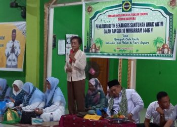 Paulus Waterpauw Silaturahmi Bersama BKMT Abepura dan Anak Yatim