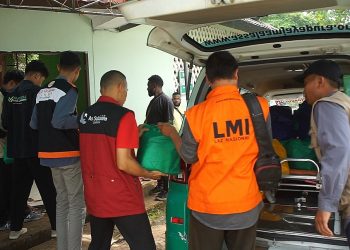 FOZ Papua Berbagi Bantuan dalam acara Halal Bihalal Muslim Welesi