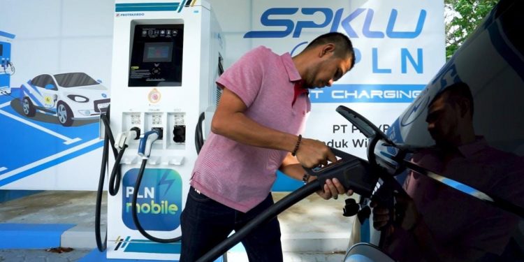 1.000 Lebih SPKLU Disiapkan PLN Layani Mobilitas EV di Hari Pencoblosan Pemilu 2024