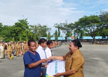 Ahli Waris Orgenes Sapranim Terima Santunan BPJS Ketenagakerjaan Rp209 Juta