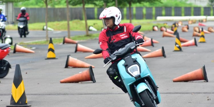 Honda ICON e: dan Honda CUV e: Siap Untuk Dipinang Konsumen