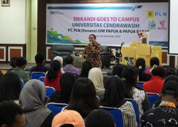 Srikandi PLN Ajak Mahasiswa Uncen Wujudkan Akselerasi Transisi Energi