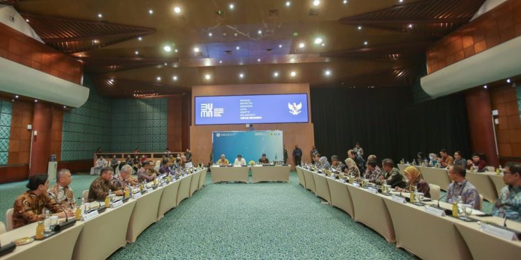 Ini Jajaran Komisaris dan Direksi PLN yang Baru