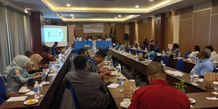 Imigrasi Jayapura Sosialisasikan Paspor Elektronik