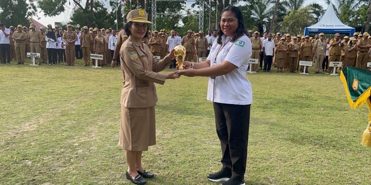 Kota Jayapura Terima UHC Awards 2024 dari BPJS Kesehatan