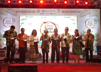 Usulan Kemenpar Ekraf ke BI : Libatkan Perusahaan Perjalanan Wisata dalam Gelaran Feskop Papua