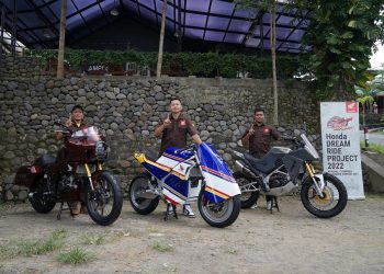 Tiga Modifikator Hadirkan CB150X Bergaya Modifikasi Masa Kini