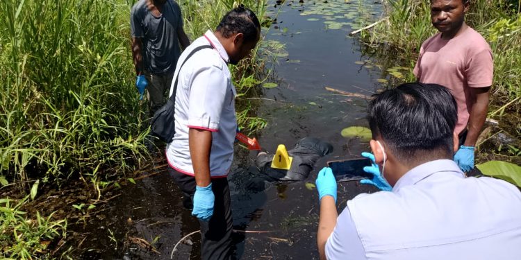 Sesosok Mayat Pria Tanpa Identitas Ditemukan di Danau Sentani