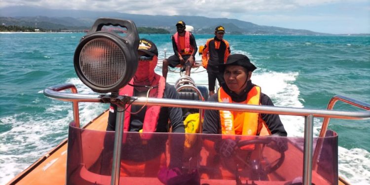 2 Korban Tenggelam di Pantai Holtekamp Jayapura Belum Ditemukan