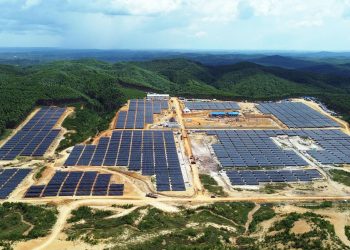 PLN Operasikan PLTS Tahap 1 Kapasitas 10 MW di IKN