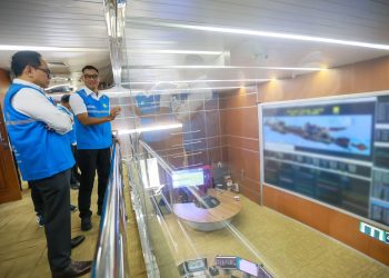 Wamen BUMN Tinjau Sistem Monitoring Digital PLN