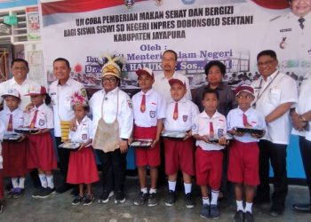 Wamendagri Canangkan Makan Bergizi Gratis di Jayapura
