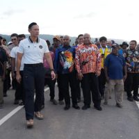 Menteri Koordinator Bidang Infrastruktur dan Pembangunan Kewilayahan Agus Harimurti Yudhoyono (AHY) saat kunjungan kerja di Papua. (Foto : Pasificpos.com)