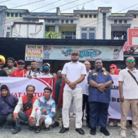Anggota DPR Papua Barat Fraksi Golkar foto bersama. (Foto : Istimewa)