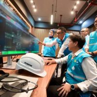 Petugas PLN bersiaga di momen Idulfitri 1447 Hijriah. (Foto : Istimewa)